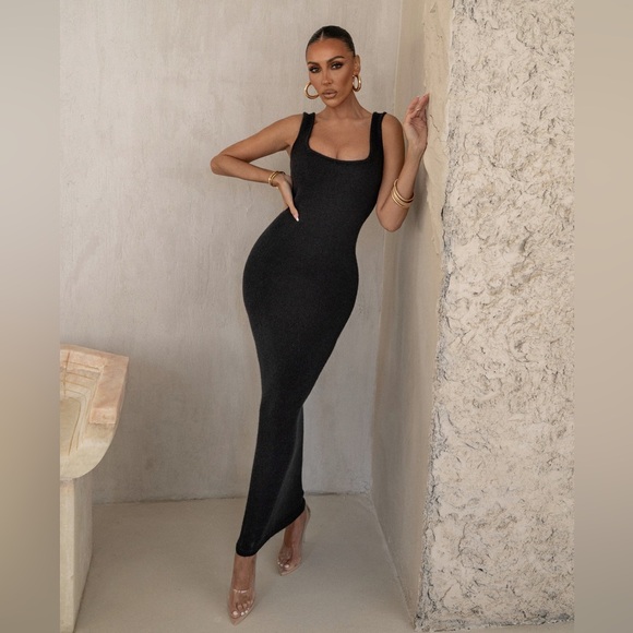 JLUXLABEL Dresses & Skirts - JLuxLabel Black Knit Maxi Dress